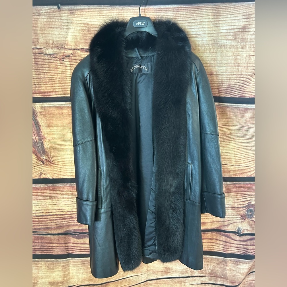 Spring West Black Leather Coat with Fox Fur Collar Women’s sized M